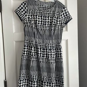 Eliza J herringbone dress Size 8